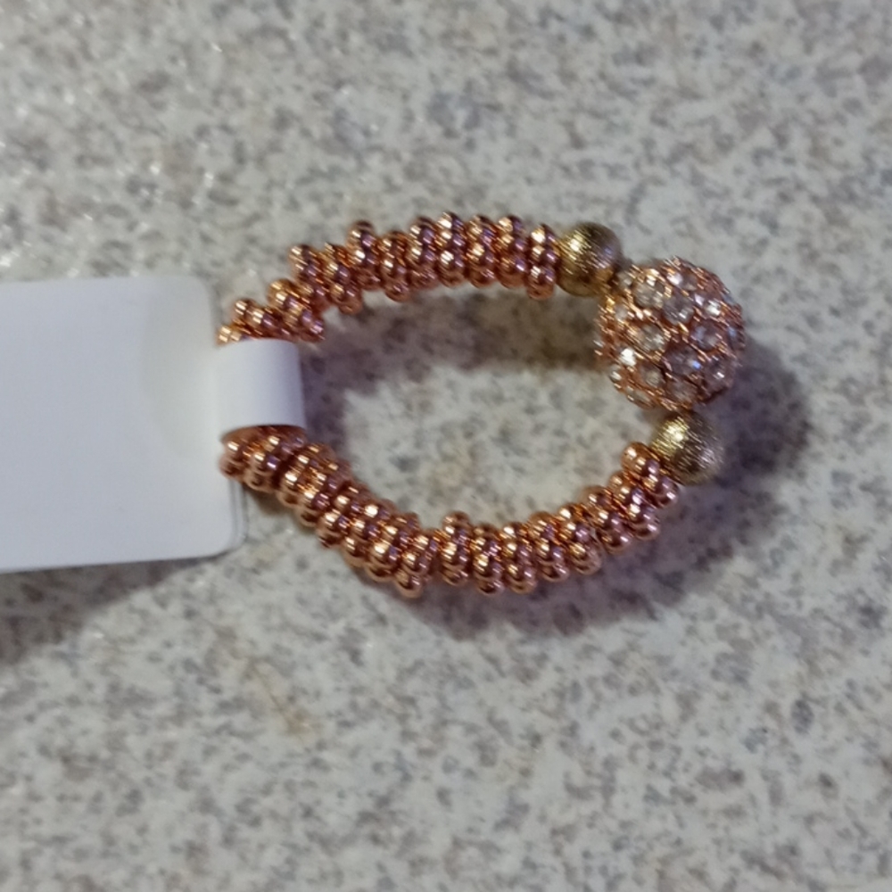 Rings - Picture 7 of 7